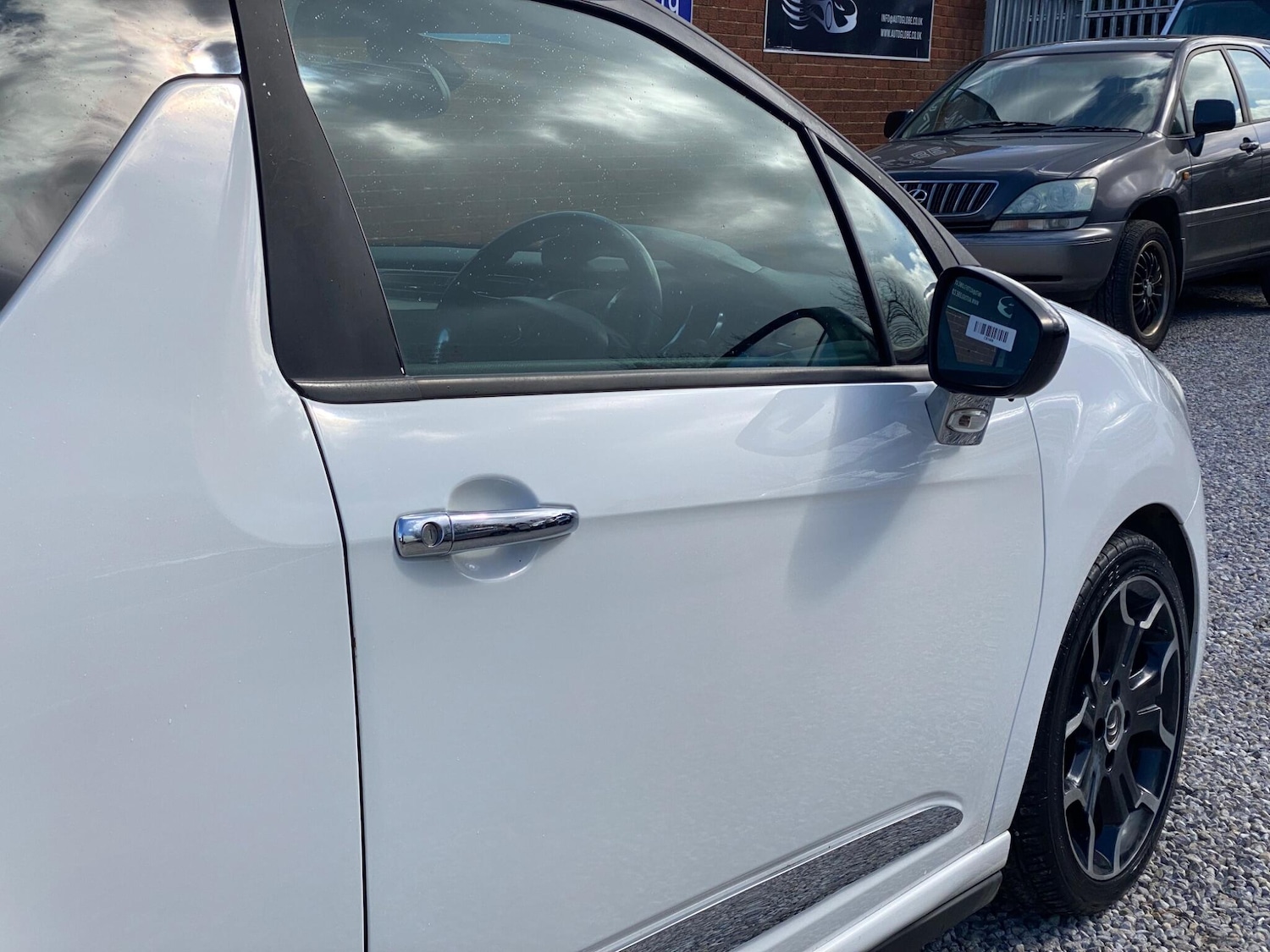 Used Citroen DS3 2014 for sale - 78019737: Photo 42