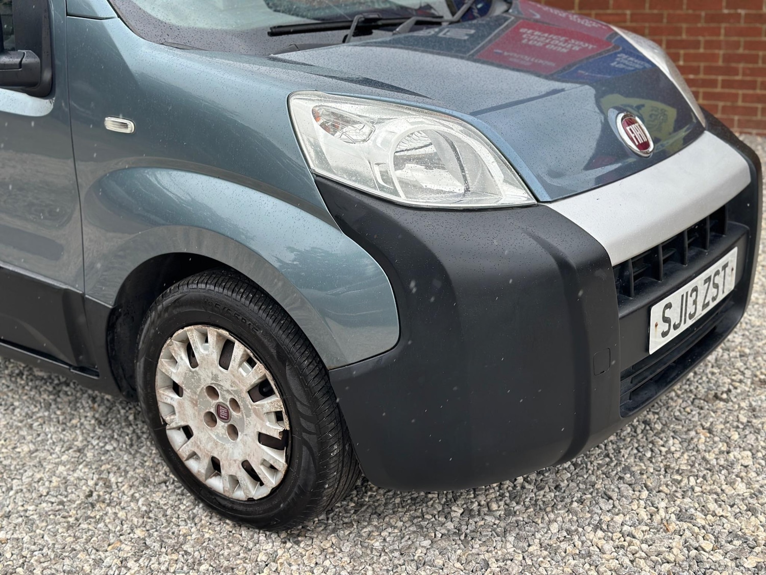 Vehicle 29