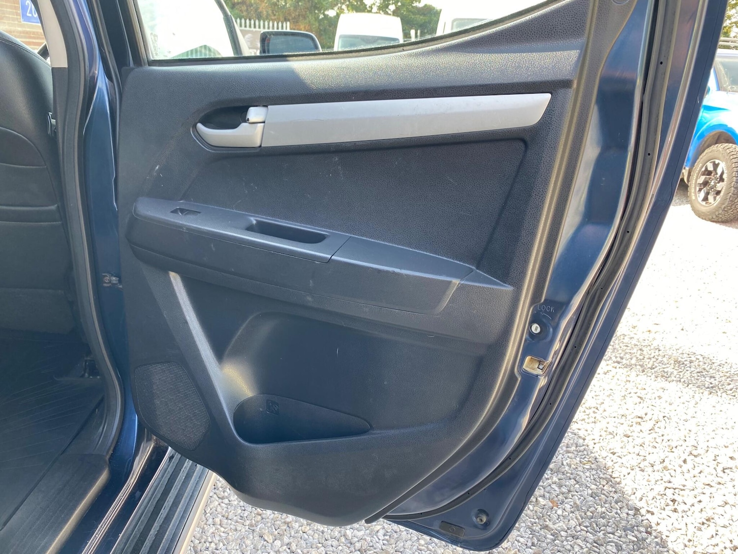 Used Isuzu D-Max 2014 for sale - 77550782: Photo 37