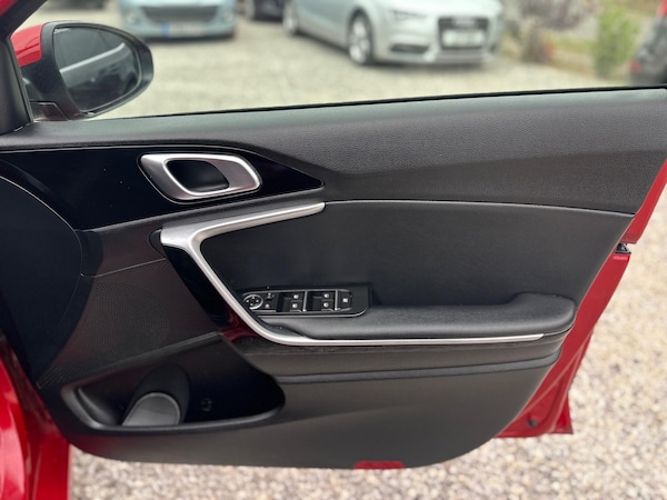 Used Kia Ceed 2021 for sale - 75600454: Photo 32