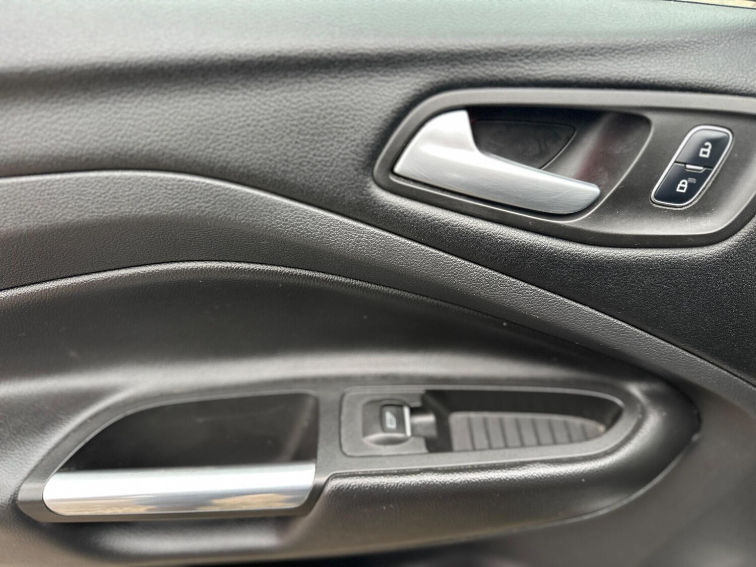 Used Ford Kuga 2017 for sale - 77455740: Photo 45