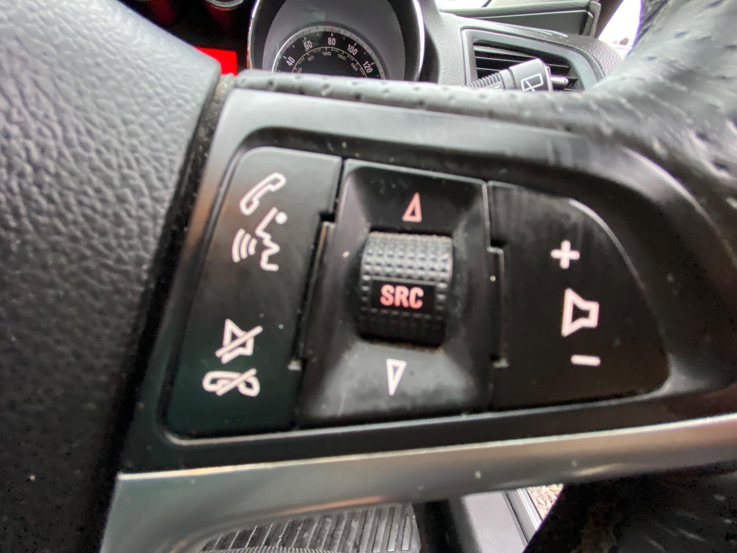 Used Vauxhall Insignia 2013 for sale - 77143971: Photo 12