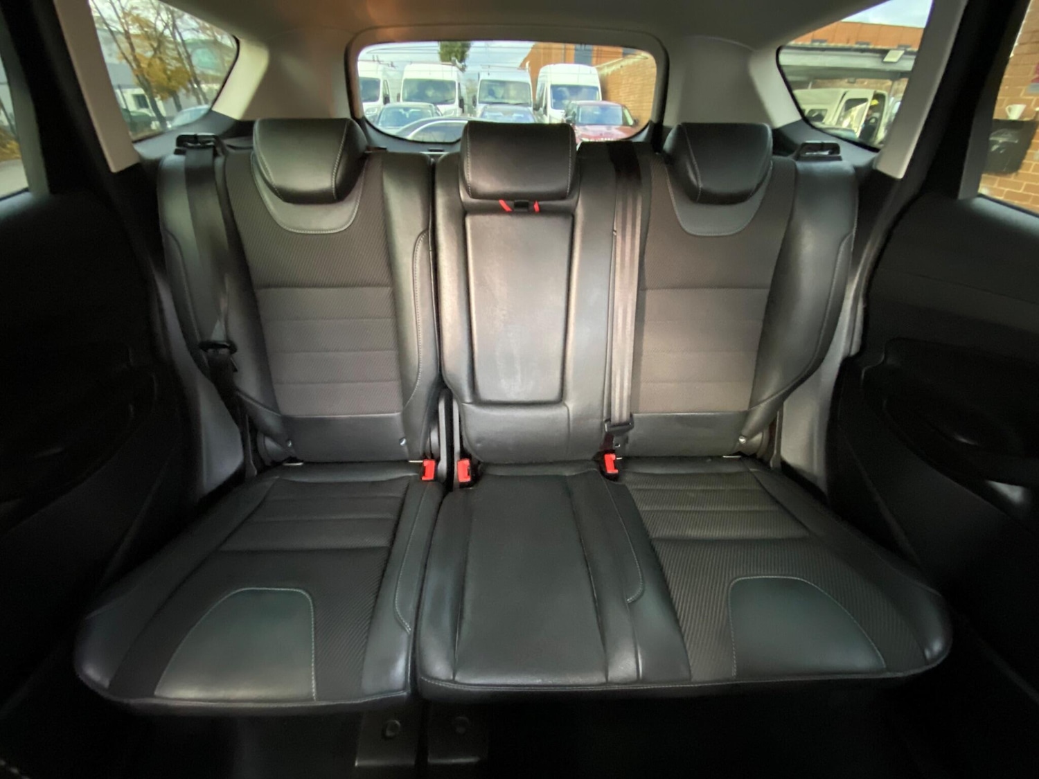 Used Ford Kuga 2015 for sale - 76992710: Photo 13