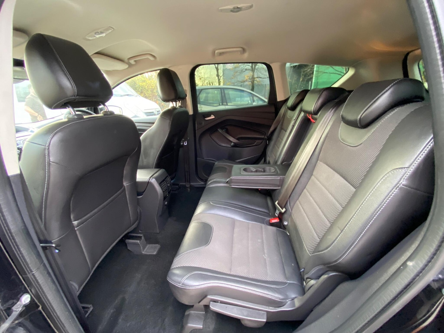 Used Ford Kuga 2015 for sale - 76992710: Photo 16