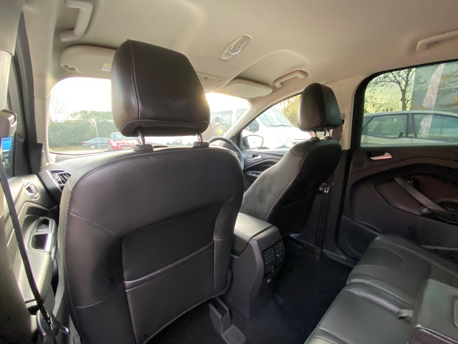 Used Ford Kuga 2015 for sale - 76992710: Photo 26