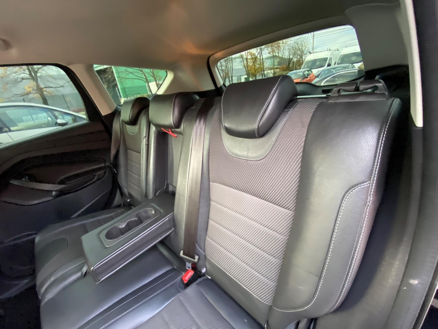 Used Ford Kuga 2015 for sale - 76992710: Photo 28