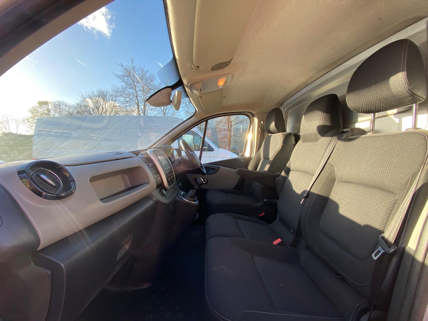 Used Renault Trafic 2016 for sale - 76727325: Photo 35