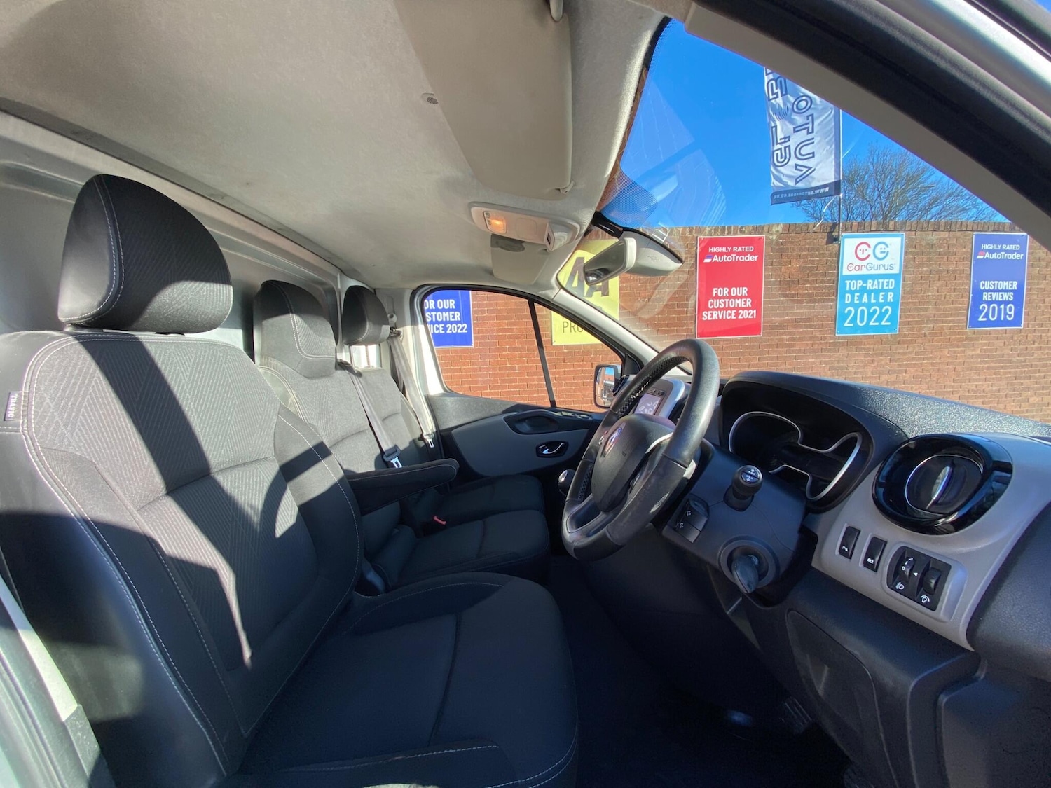 Used Renault Trafic 2016 for sale - 76727325: Photo 37