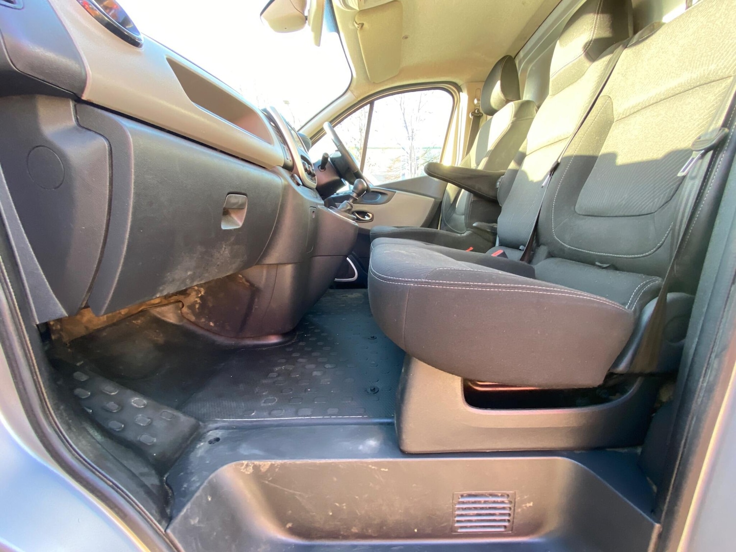 Used Renault Trafic 2016 for sale - 76727325: Photo 42