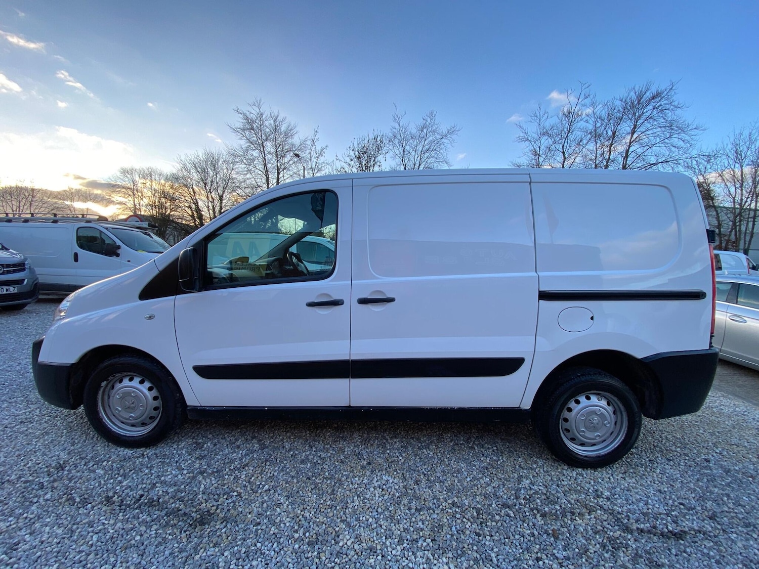 Used Peugeot Expert 2015 for sale - 77049722: Photo 12