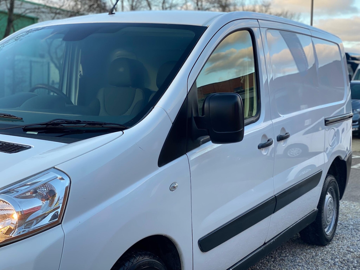 Used Peugeot Expert 2015 for sale - 77049722: Photo 13