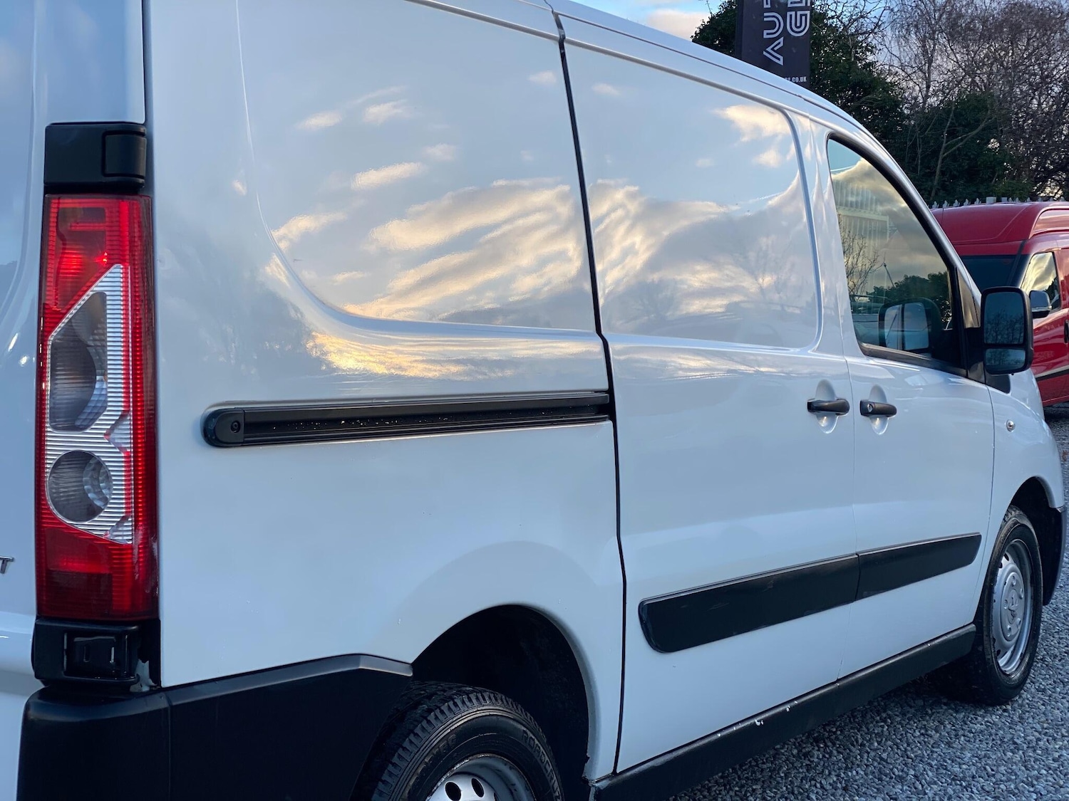 Used Peugeot Expert 2015 for sale - 77049722: Photo 20