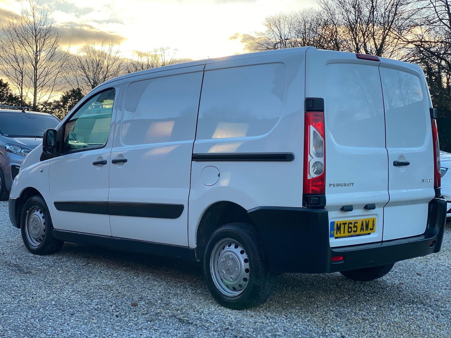 Used Peugeot Expert 2015 for sale - 77049722: Photo 3