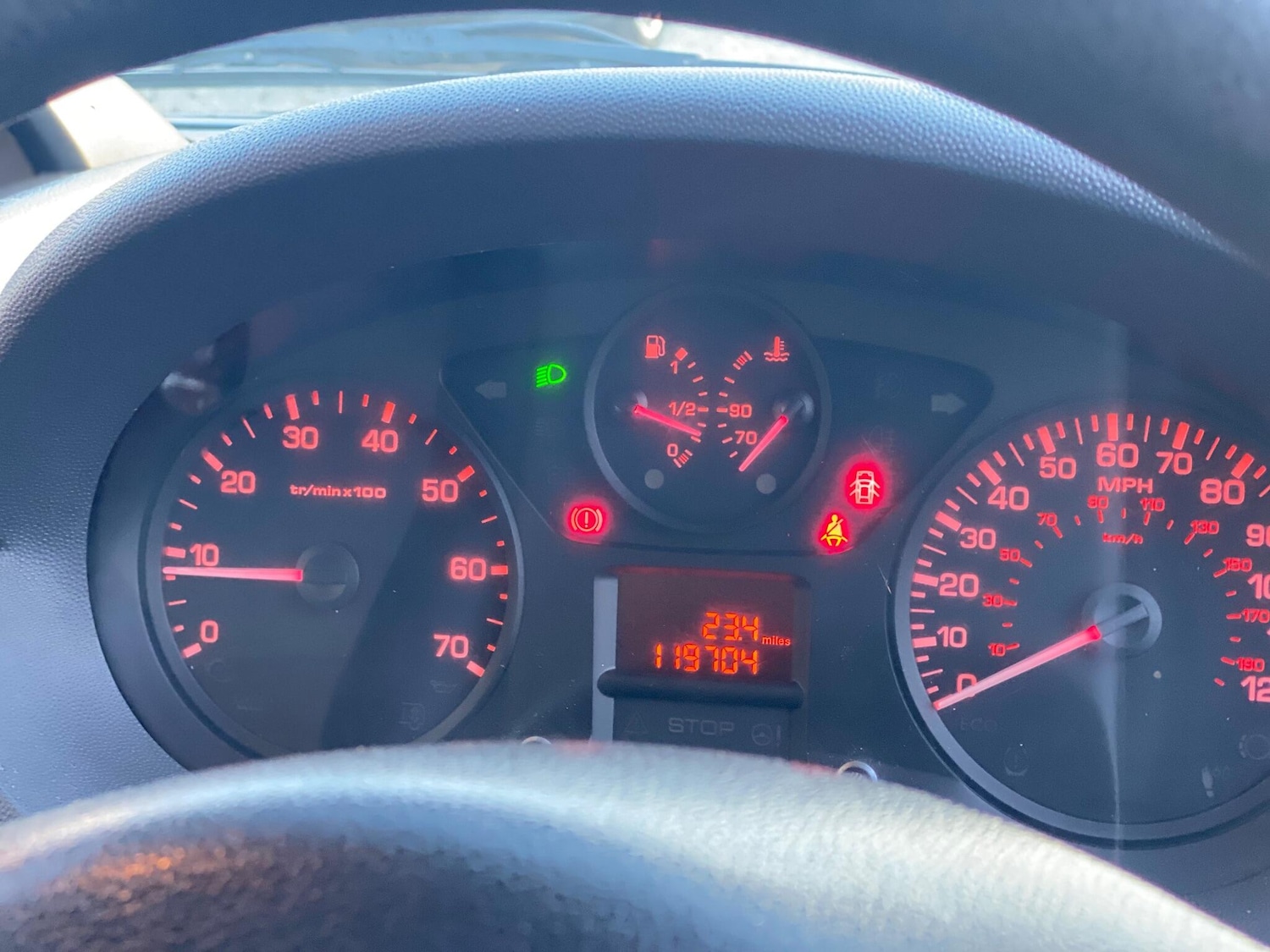 Used Peugeot Expert 2015 for sale - 77049722: Photo 31