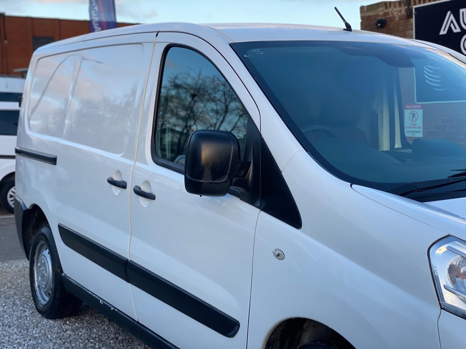 Used Peugeot Expert 2015 for sale - 77049722: Photo 43