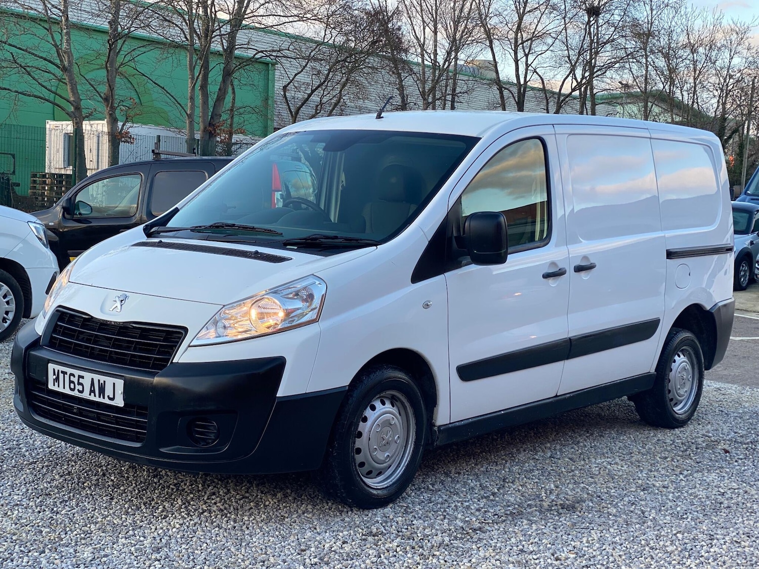 Used Peugeot Expert 2015 for sale - 77049722: Photo 5