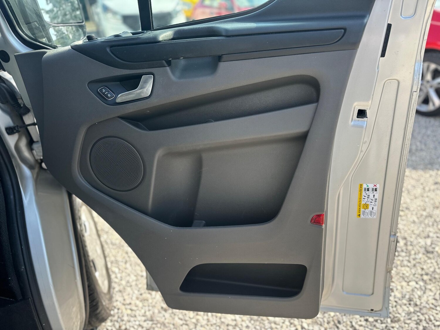 Used Ford Transit Custom 2019 for sale - 76295673: Photo 24