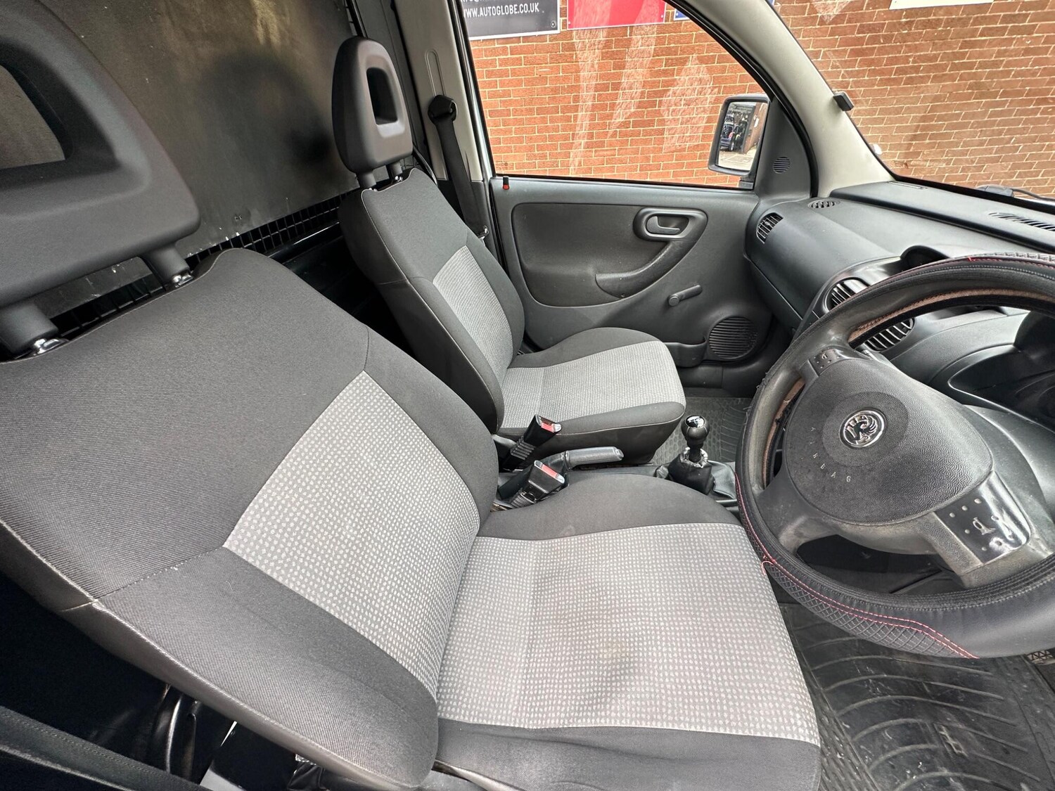 Used Vauxhall Combo 2009 for sale - 78101102: Photo 30