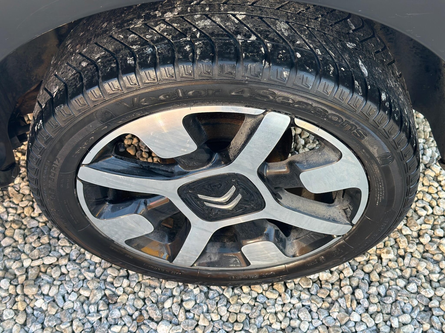 Used Citroen C4 Cactus for sale - 77854223: Photo 63