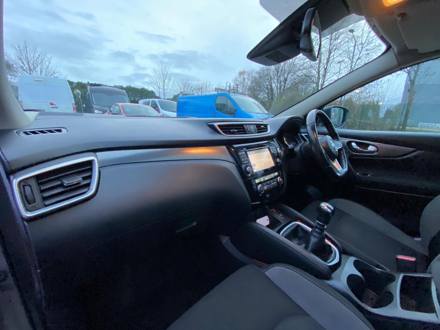 Used Nissan Qashqai 2018 for sale - 76866248: Photo 18