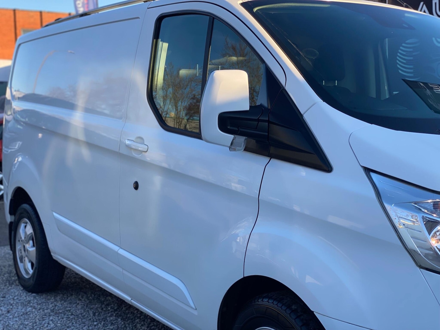 Used Ford Transit Custom 2017 for sale - 76646074: Photo 15