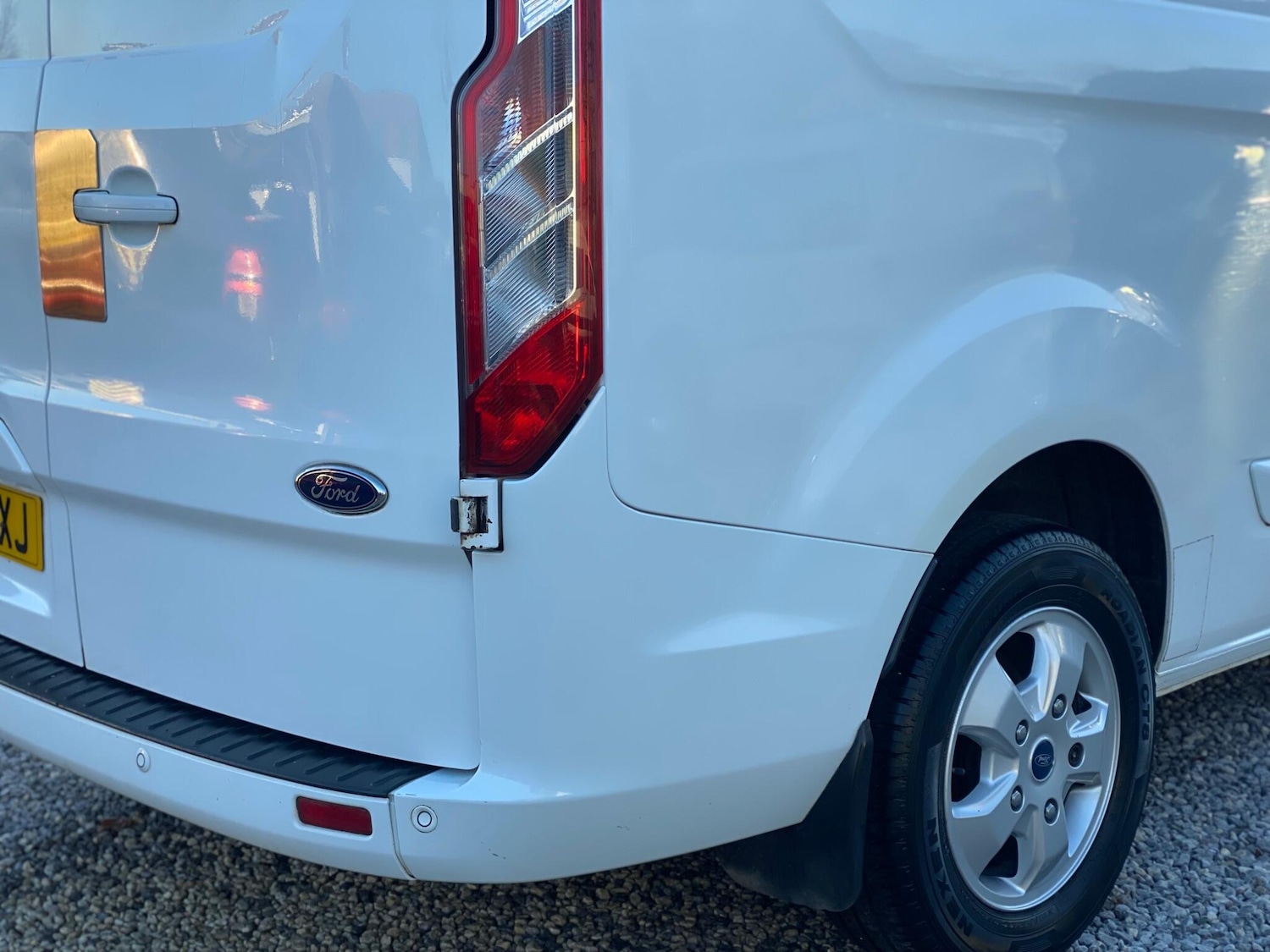 Used Ford Transit Custom 2017 for sale - 76646074: Photo 25