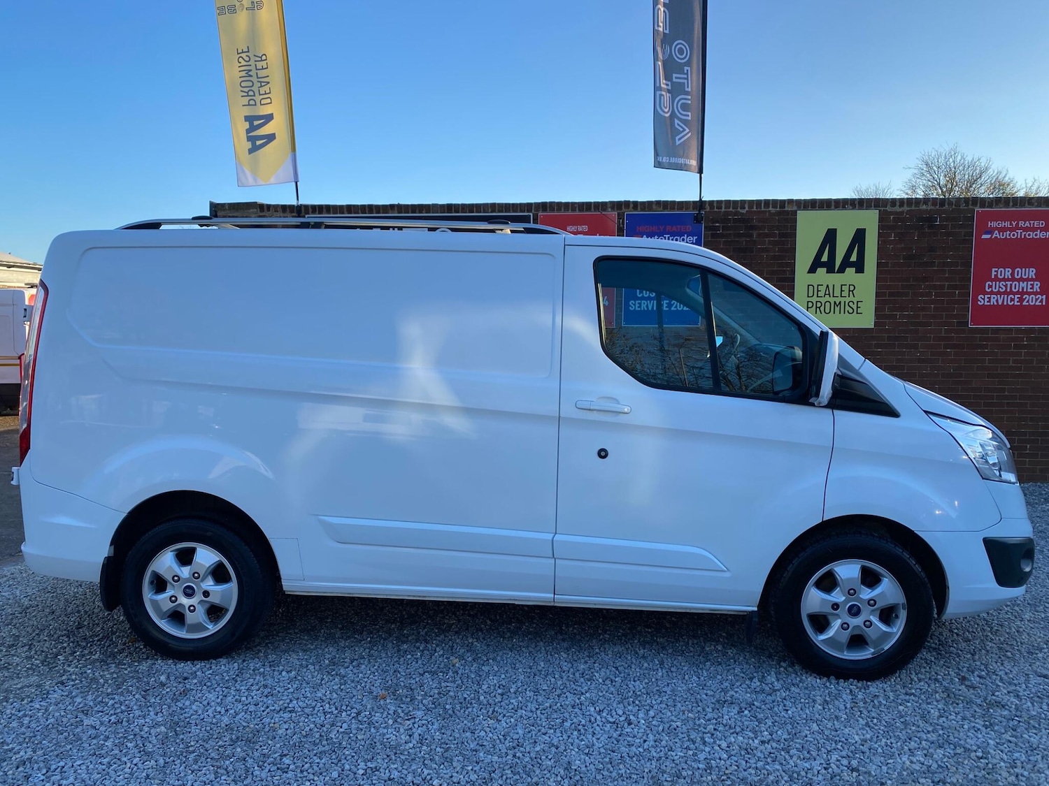 Used Ford Transit Custom 2017 for sale - 76646074: Photo 3