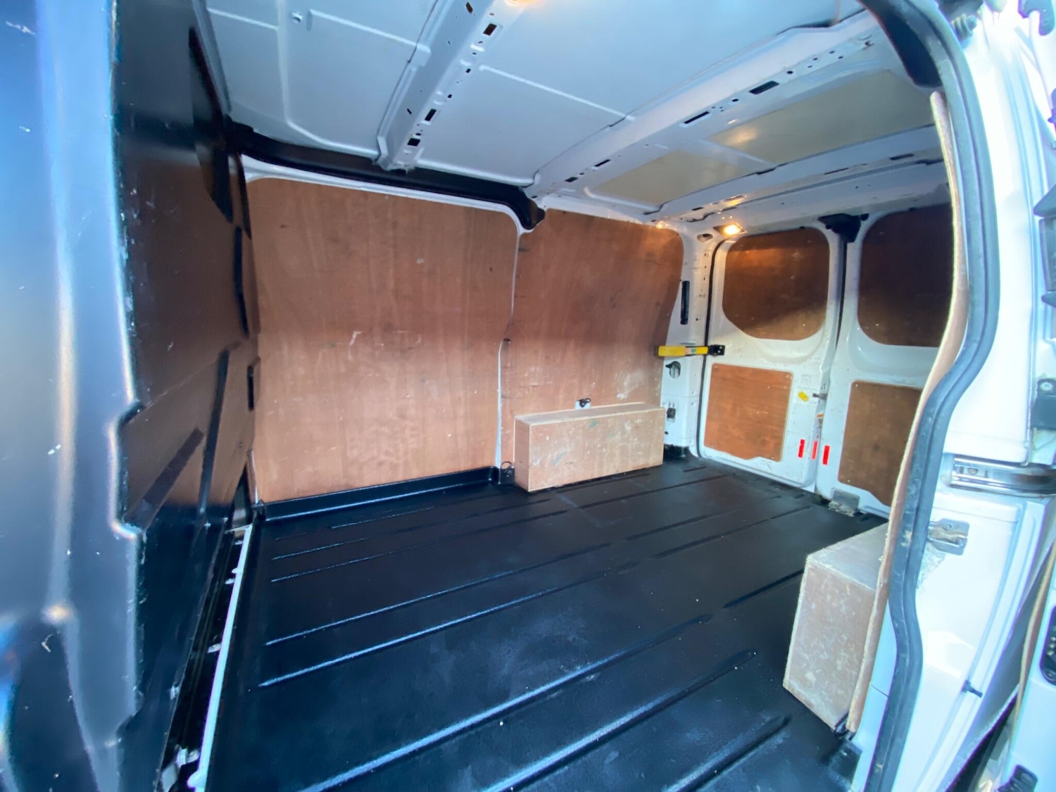 Used Ford Transit Custom 2017 for sale - 76646074: Photo 46