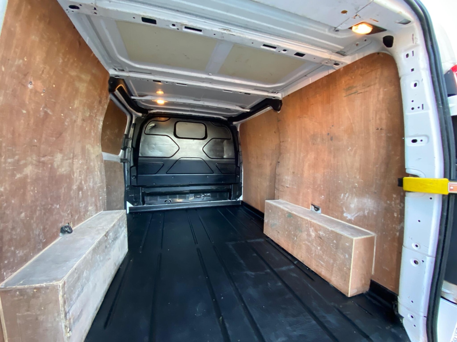 Used Ford Transit Custom 2017 for sale - 76646074: Photo 48