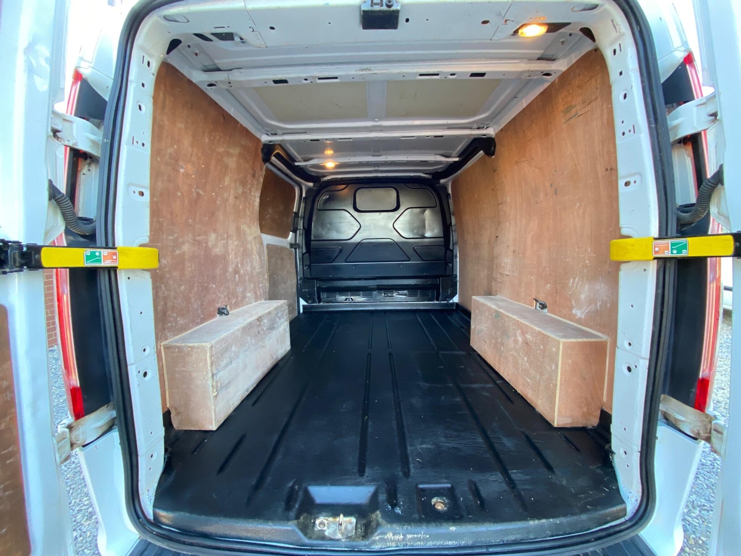 Used Ford Transit Custom 2017 for sale - 76646074: Photo 49