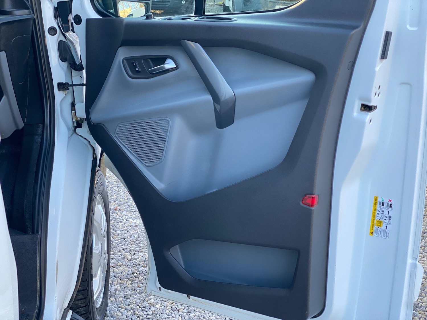 Used Ford Transit Custom 2017 for sale - 76646074: Photo 53