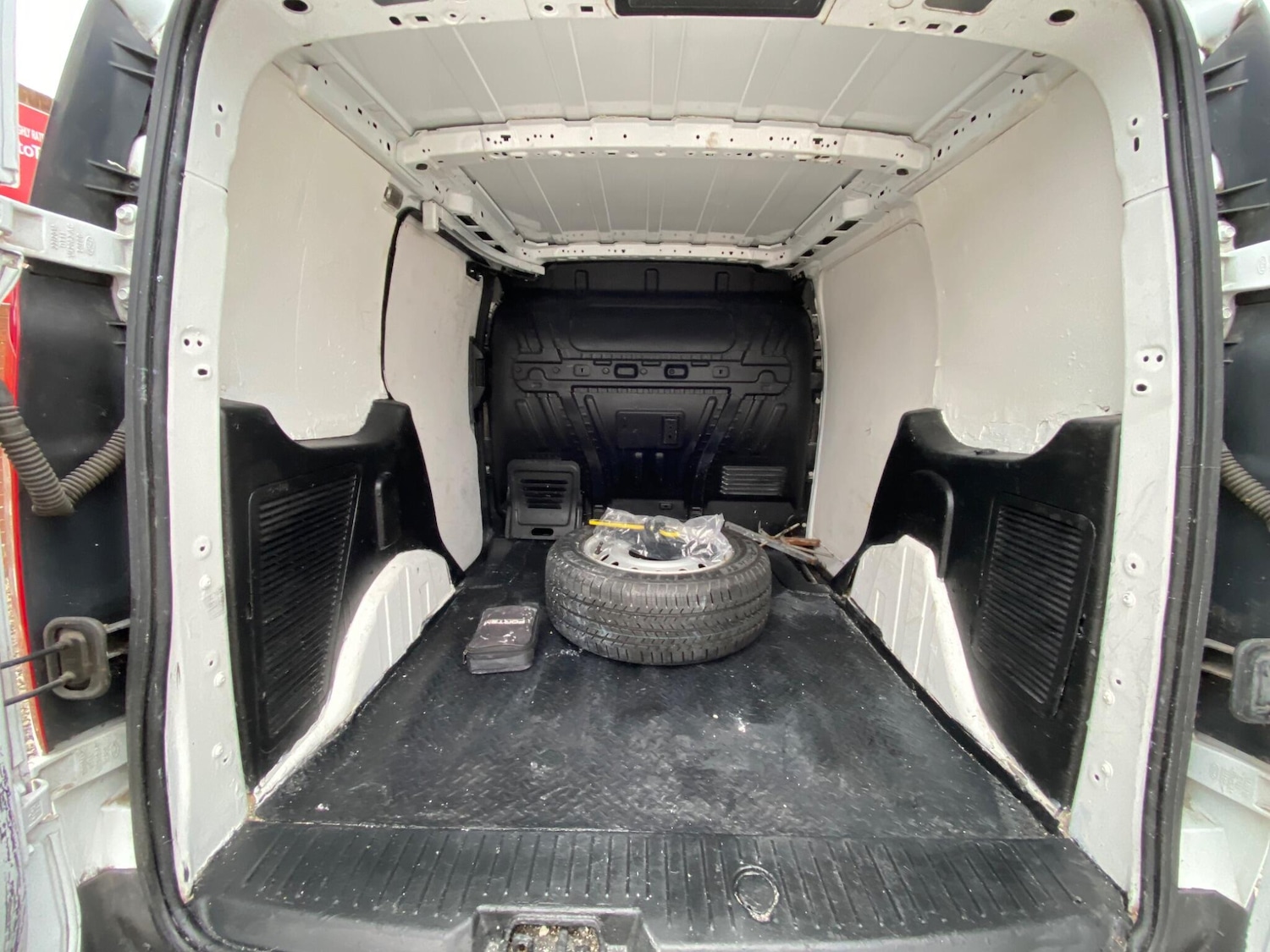 Used Ford Transit Connect 2016 for sale - 76996304: Photo 38