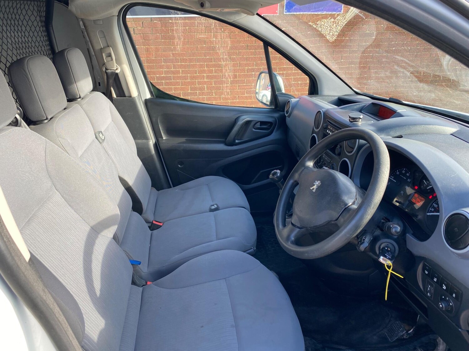 Used Peugeot Partner 2016 for sale - 77377531: Photo 31