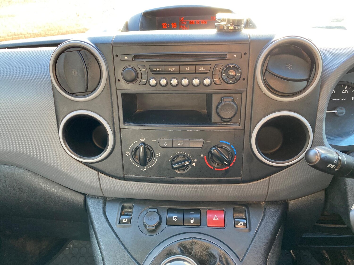 Used Peugeot Partner 2016 for sale - 77377531: Photo 35