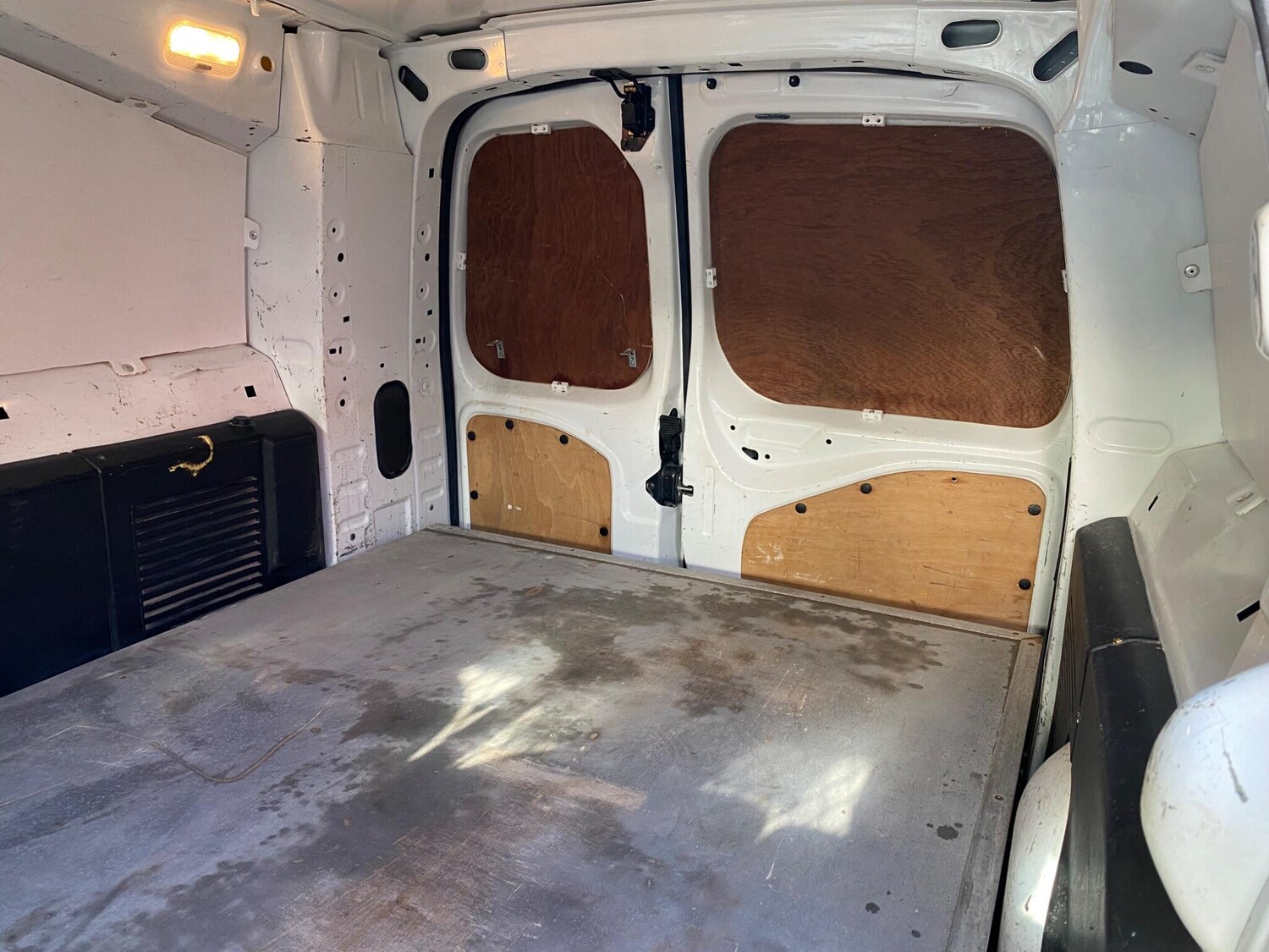 Used Peugeot Partner 2016 for sale - 77377531: Photo 50