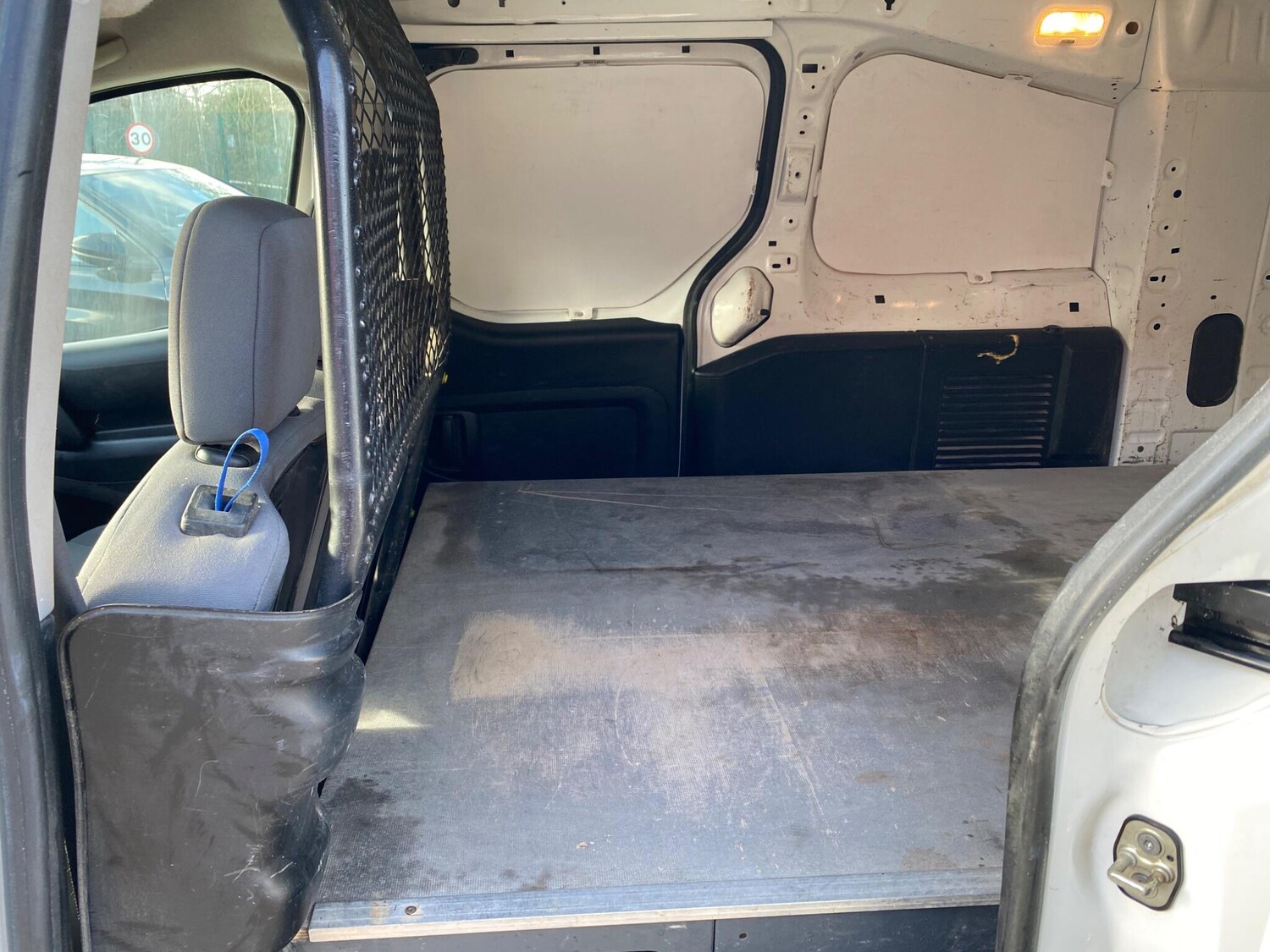 Used Peugeot Partner 2016 for sale - 77377531: Photo 52