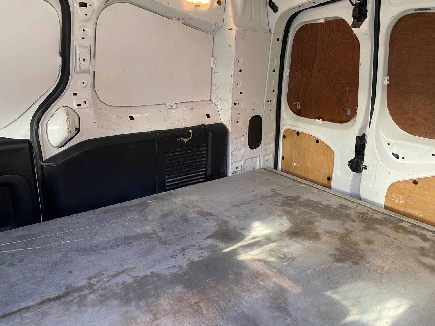 Used Peugeot Partner 2016 for sale - 77377531: Photo 54