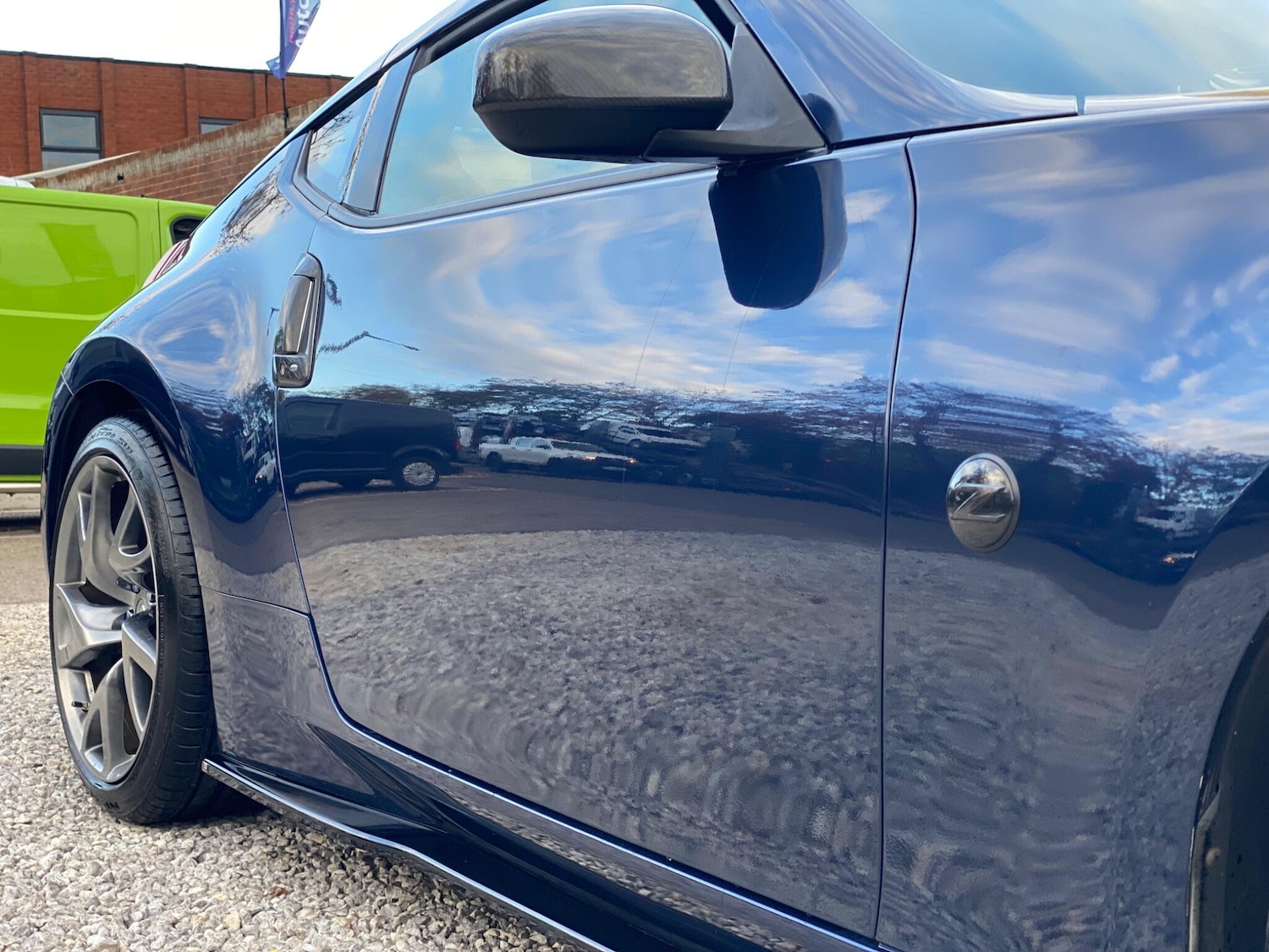 Used Nissan 370 Z 2013 for sale - 76388582: Photo 25