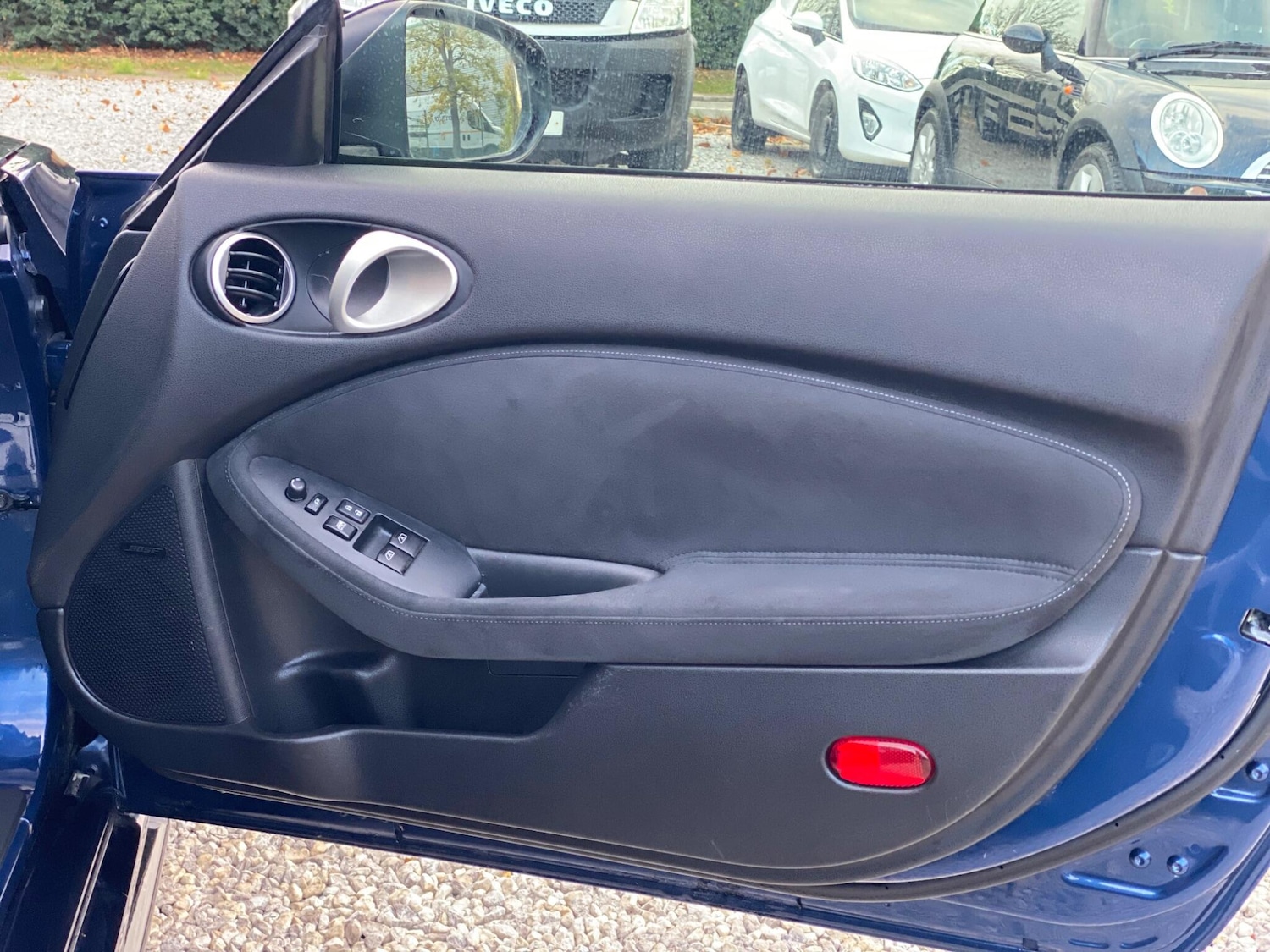 Used Nissan 370 Z 2013 for sale - 76388582: Photo 49