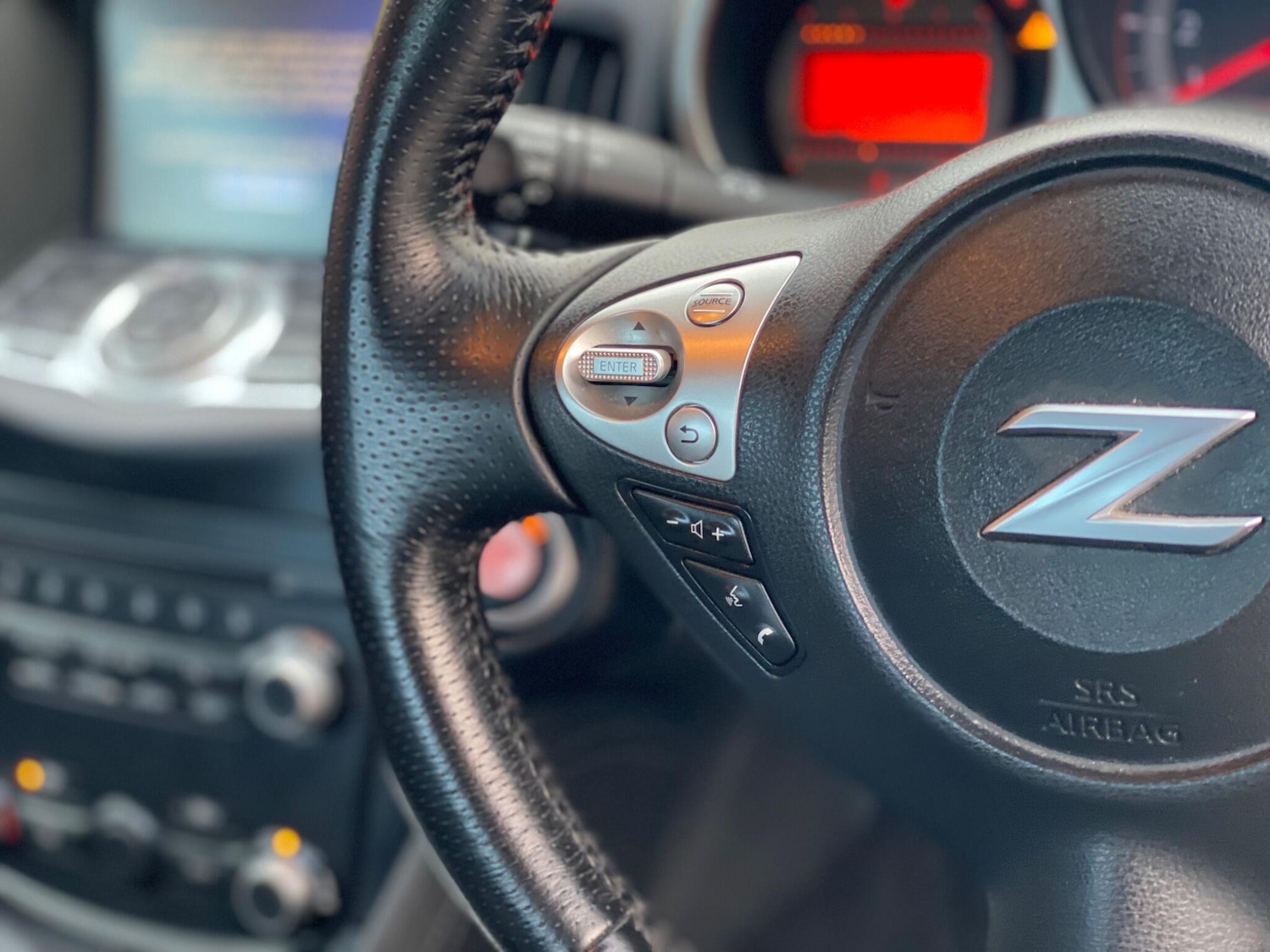 Used Nissan 370 Z 2013 for sale - 76388582: Photo 50