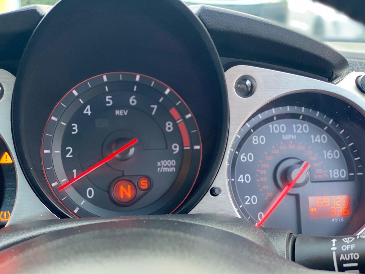 Used Nissan 370 Z 2013 for sale - 76388582: Photo 55