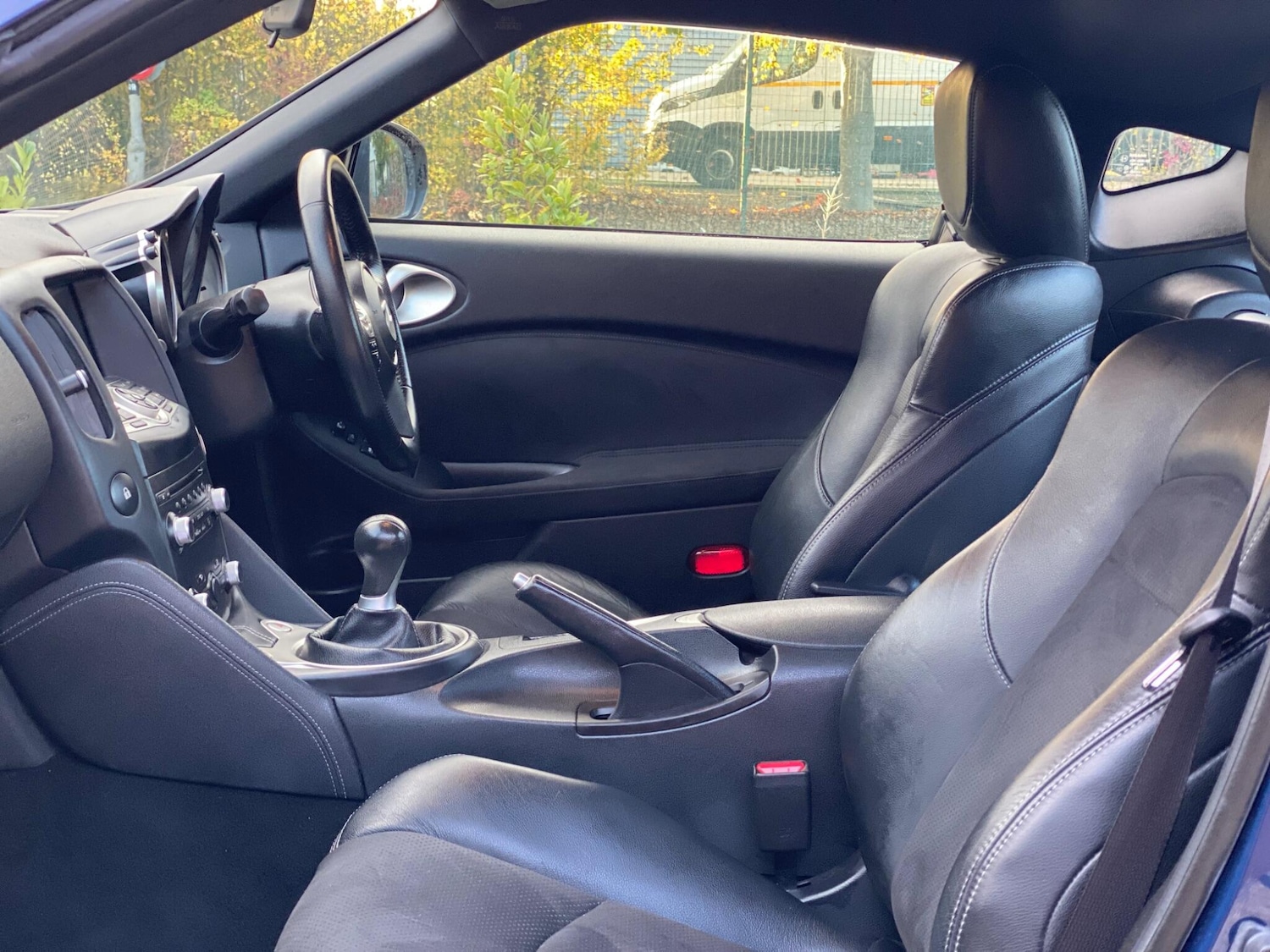 Used Nissan 370 Z 2013 for sale - 76388582: Photo 65