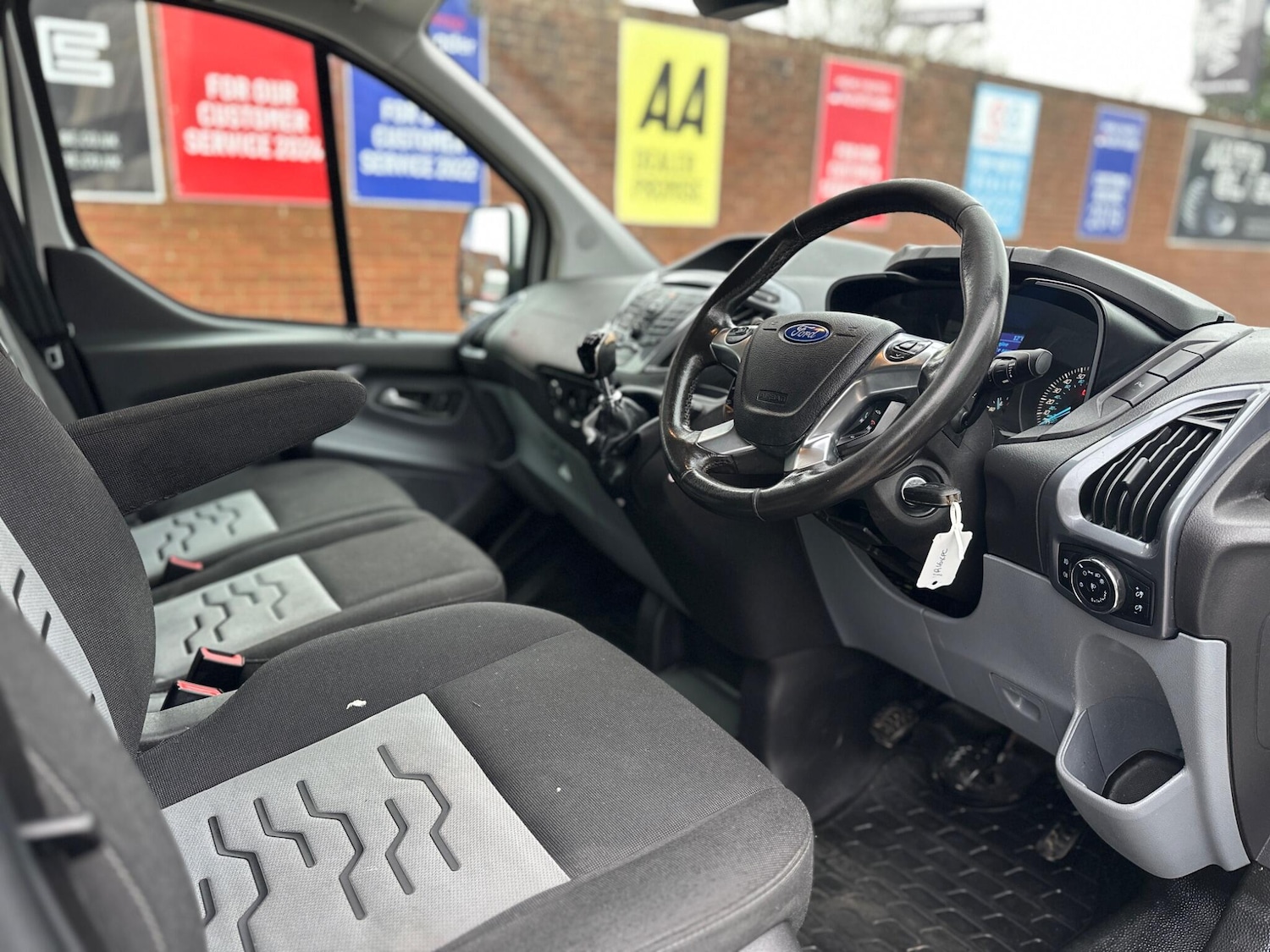 Used Ford Transit Custom 2016 for sale - 77646290: Photo 6