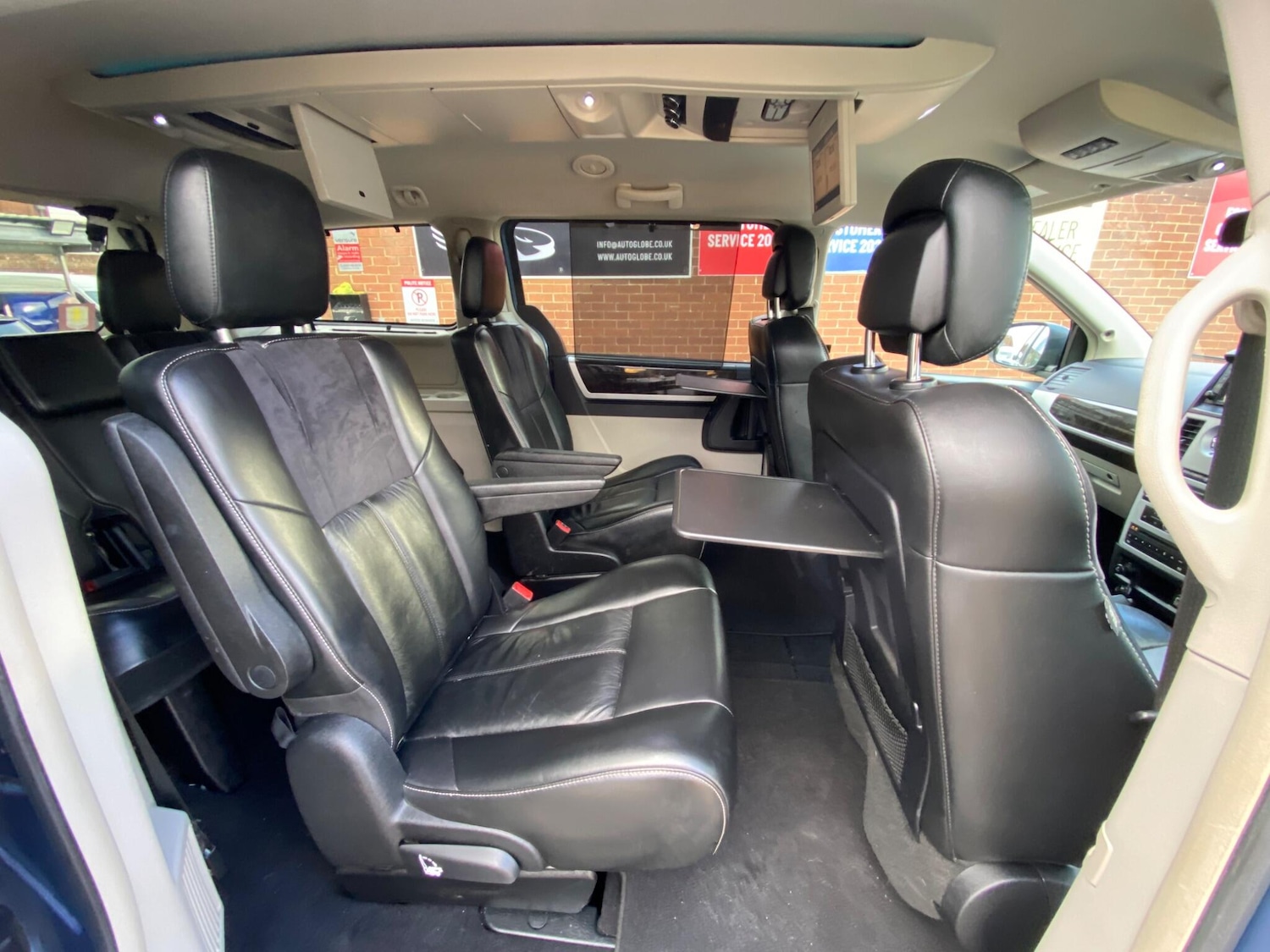 Used Chrysler Grand Voyager 2012 for sale - 76994990: Photo 18