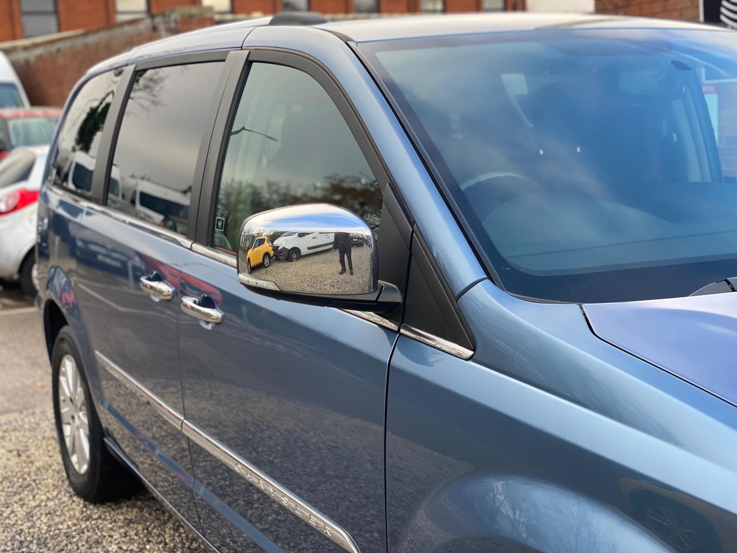 Used Chrysler Grand Voyager 2012 for sale - 76994990: Photo 45