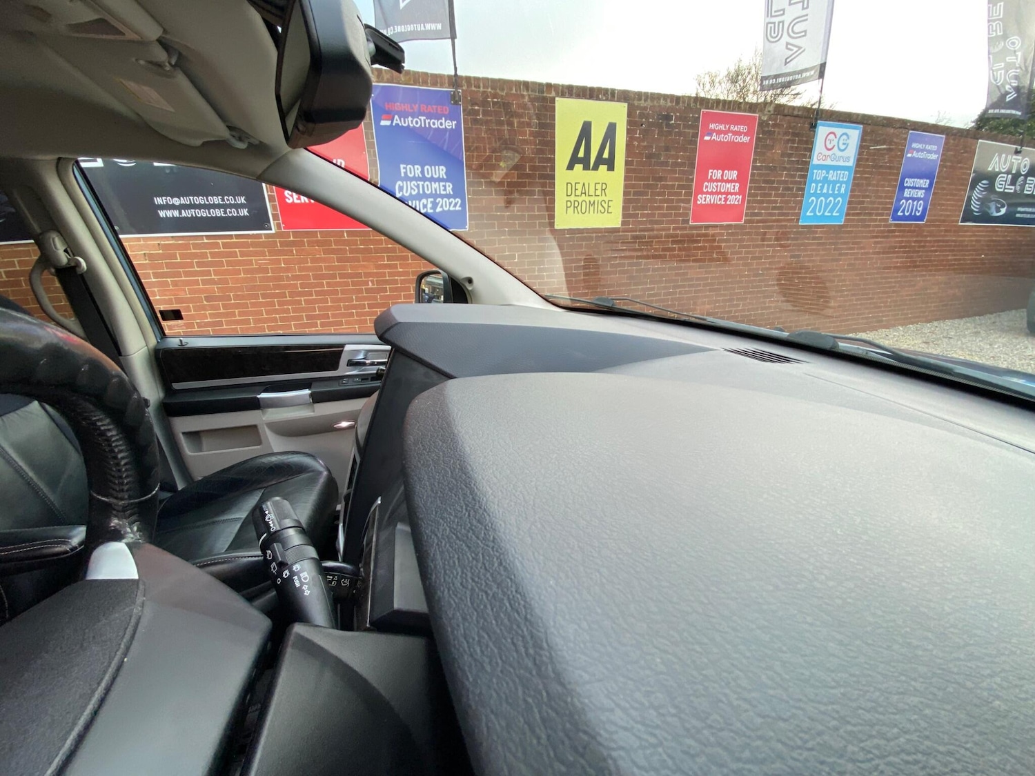 Used Chrysler Grand Voyager 2012 for sale - 76994990: Photo 52