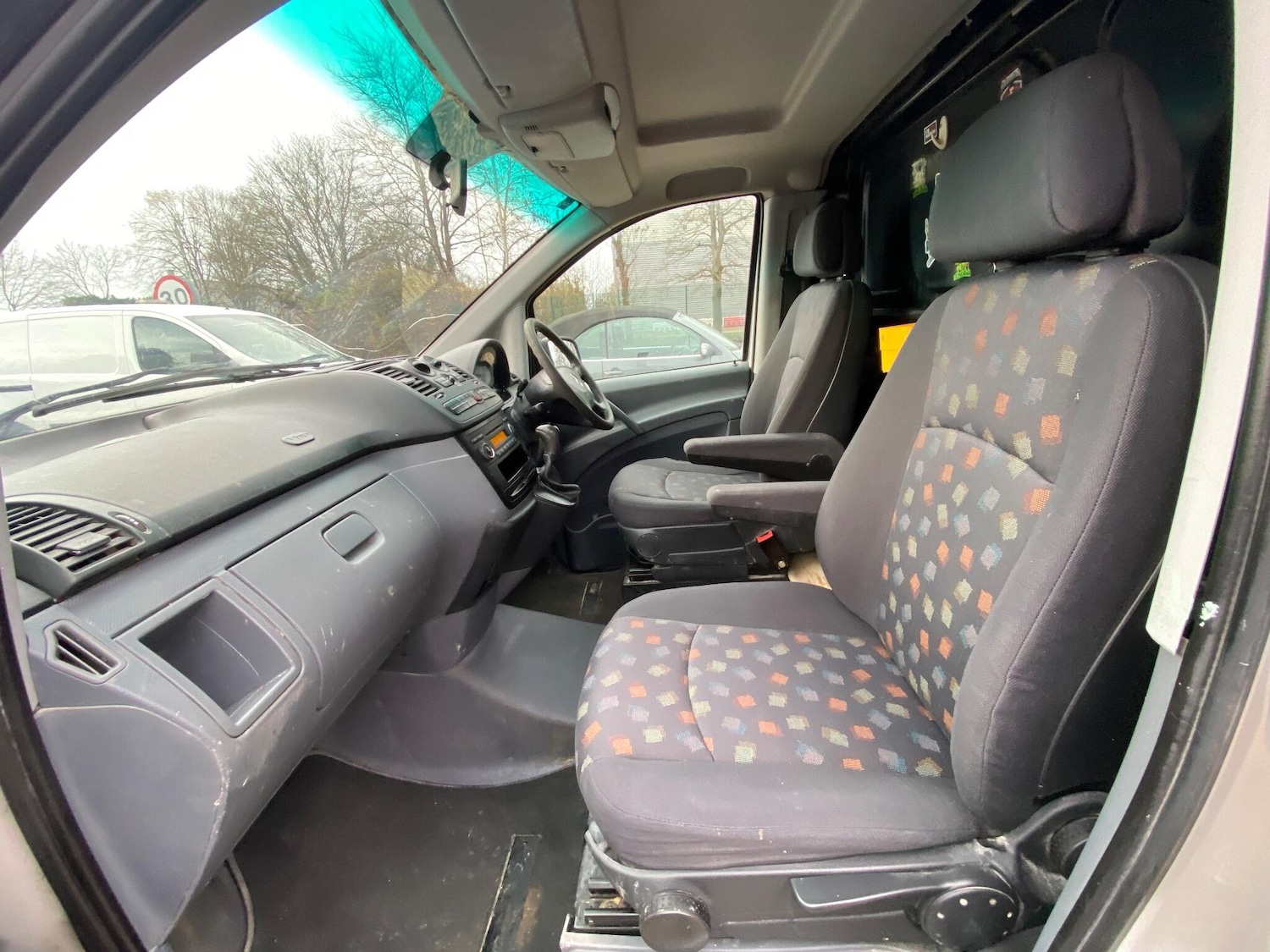 Used Mercedes-Benz Vito 2010 for sale - 76865400: Photo 15