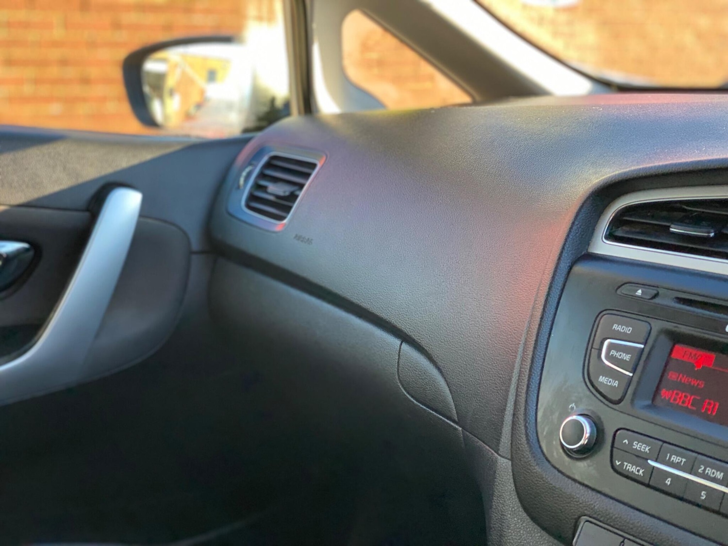 Used Kia Ceed 2015 for sale - 76759529: Photo 29