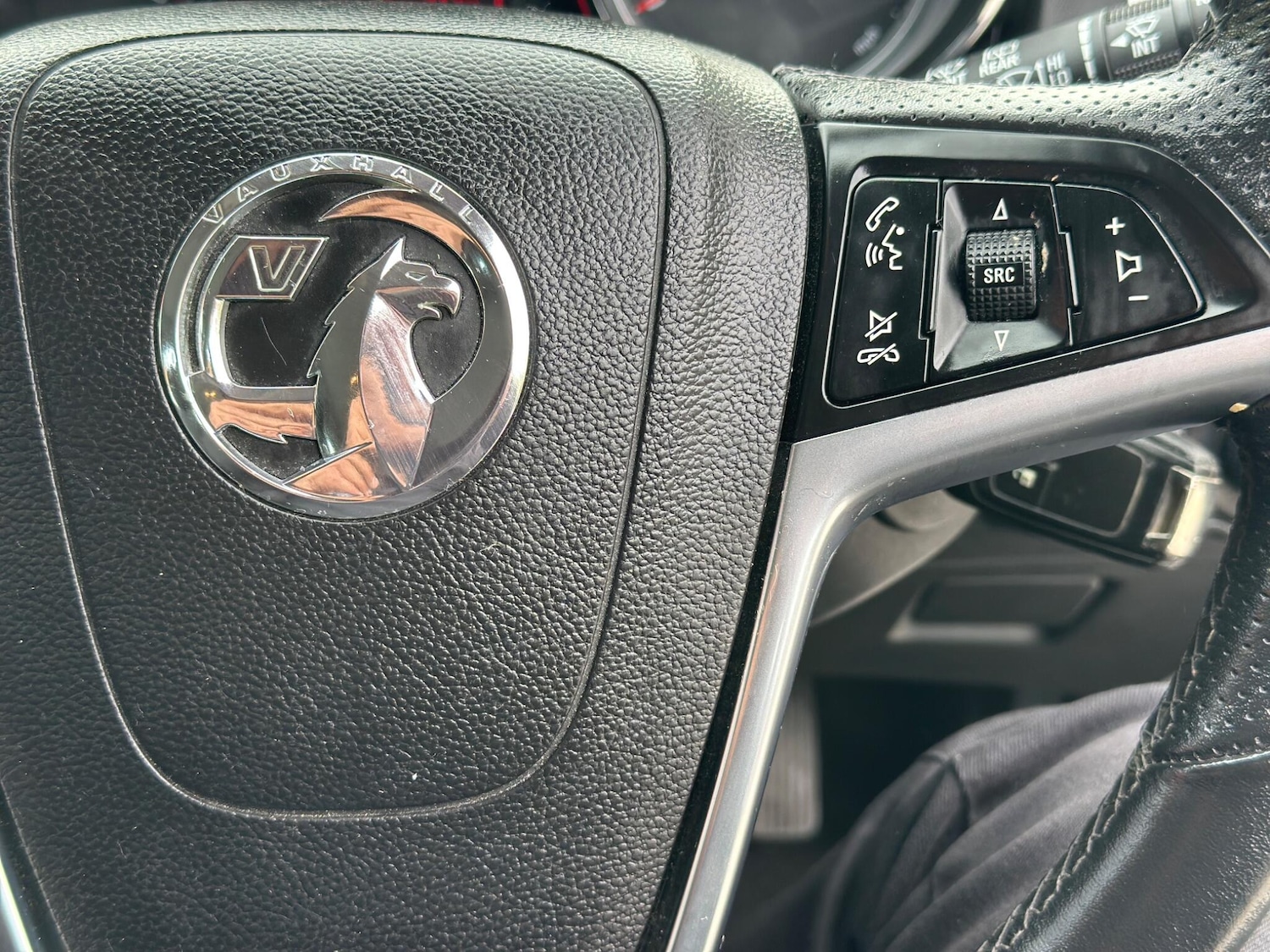 Used Vauxhall Astra 2015 for sale - 77550065: Photo 37