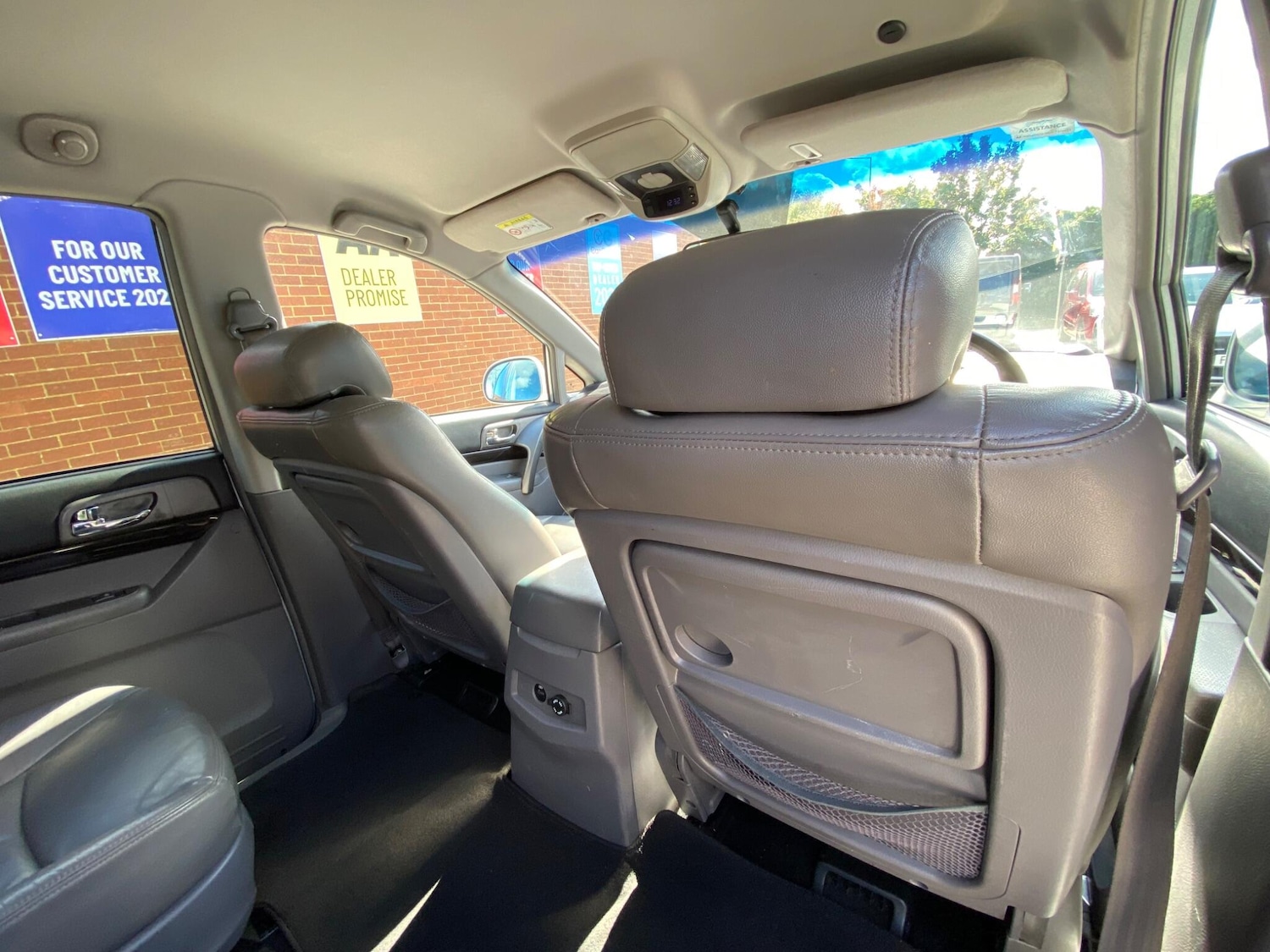 Used Ssangyong Turismo 2016 for sale - 76990267: Photo 42